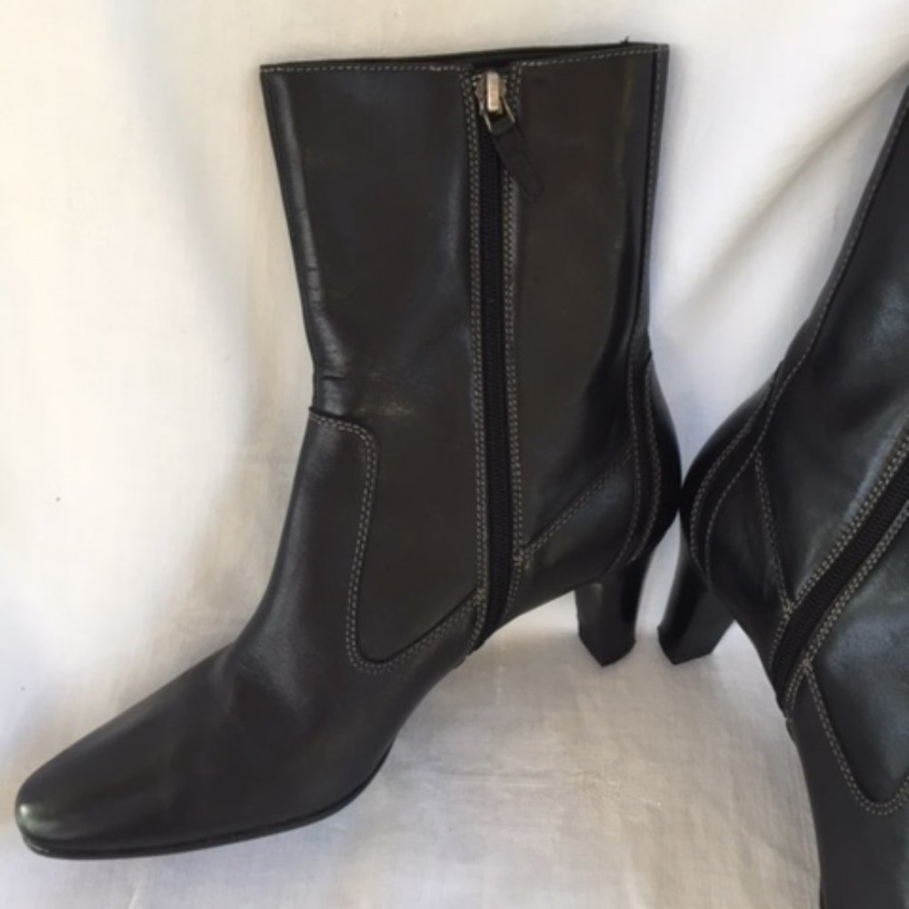 NIB CIRCA JOAN & DAVID BLACK LEATHER HEELED BOOTS CJNELISE Sz 10
